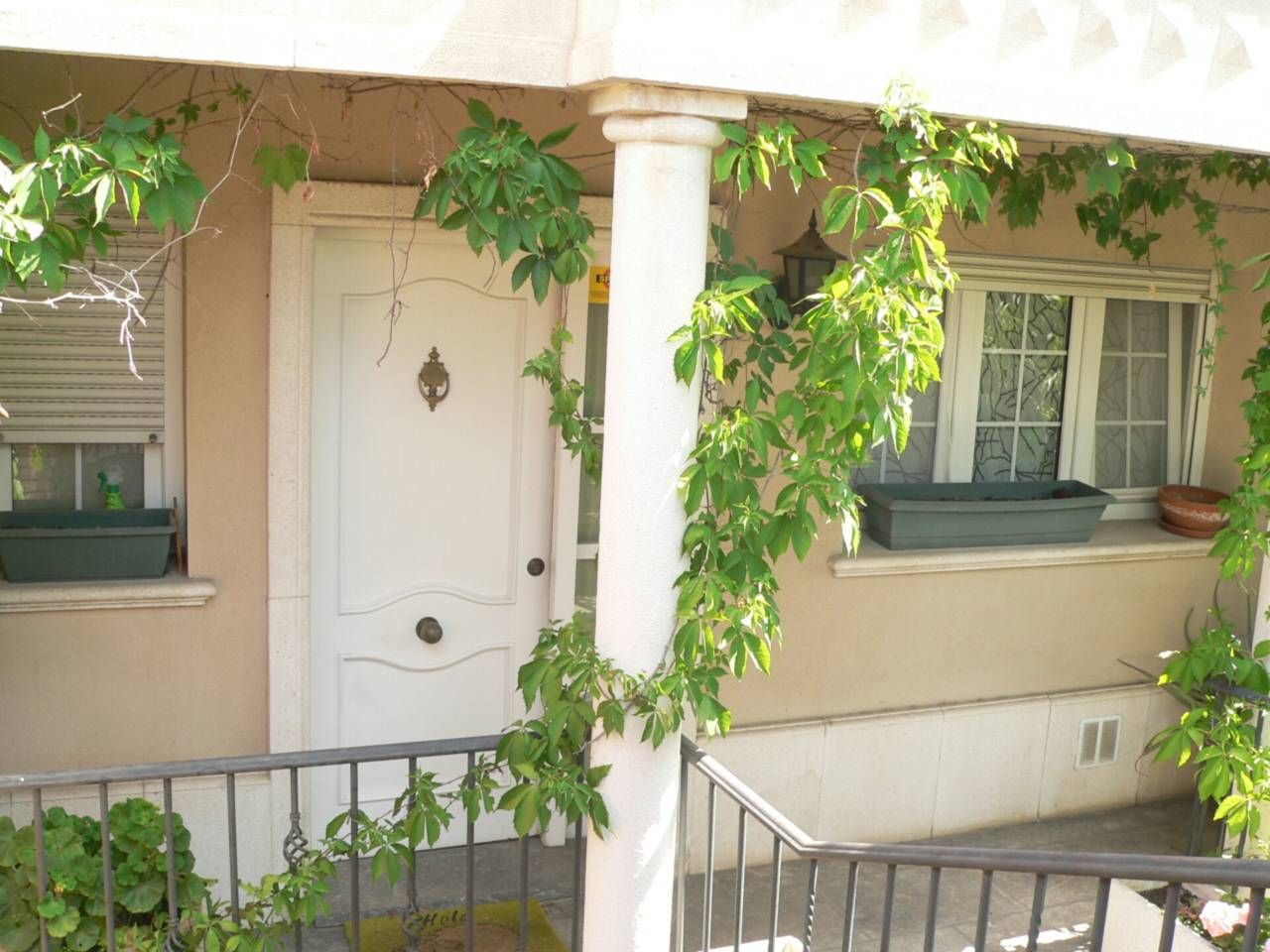 Casa adosada en venda en Rubí amb Calefacció i Terrassa