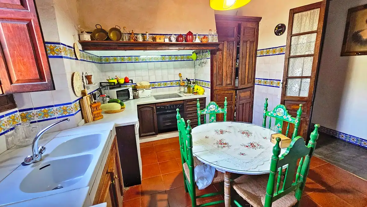 Cocina de Casa o chalet en venta en Aracena con Jardín privado, Terraza y Trastero