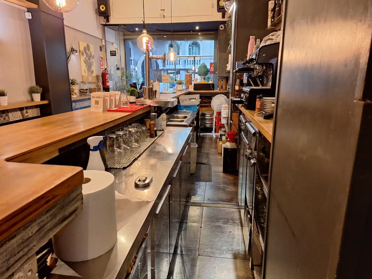 Business premises for transfer in Eixample, imagen 22