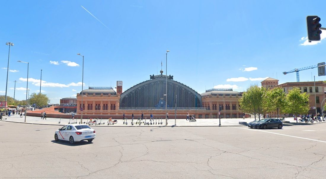 Vista exterior de Estudi en venda en  Madrid Capital amb Aire condicionat i Calefacció
