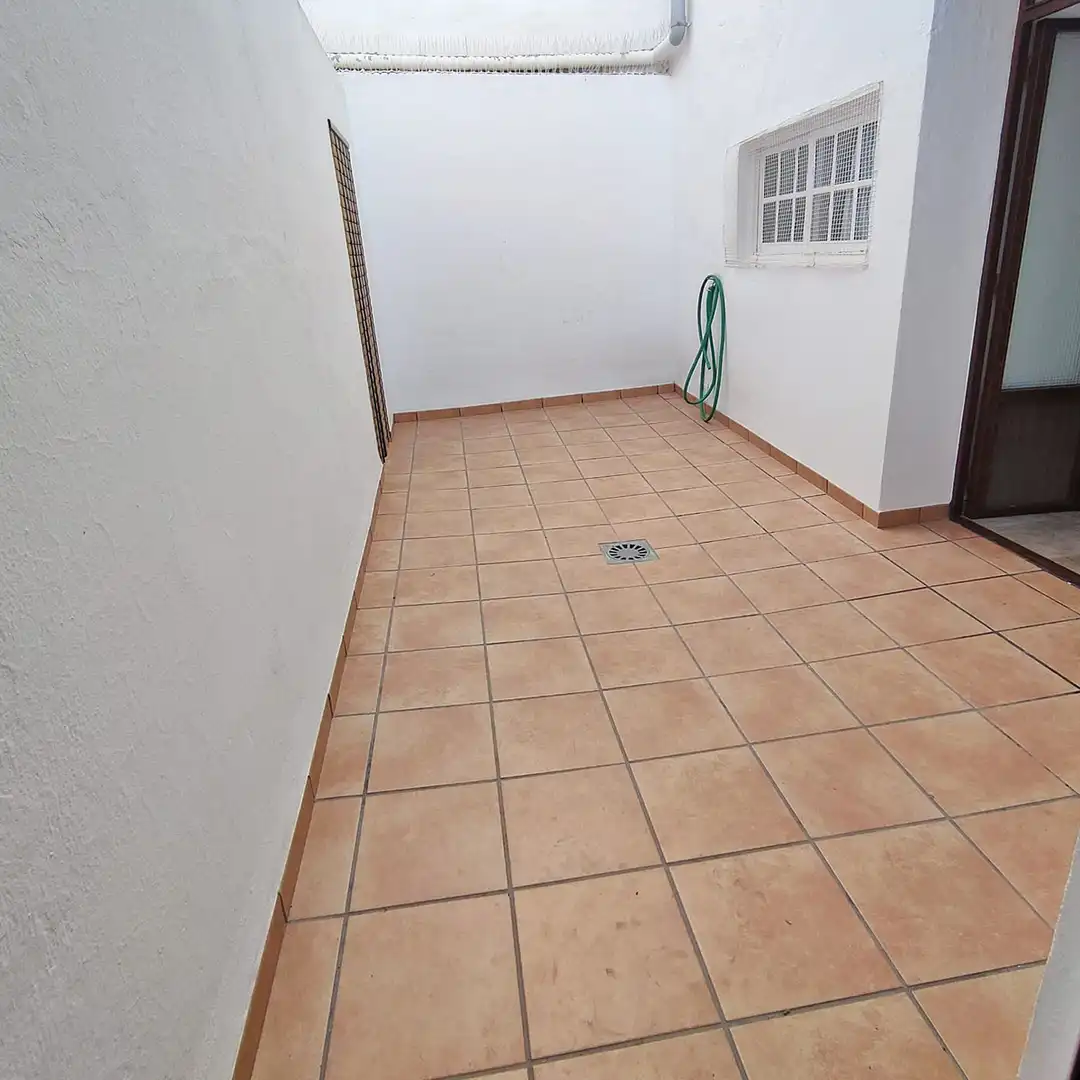 Balcony of Detached homes for sale in Cuevas Bajas  with Air Conditioner, Terrace and Furnished