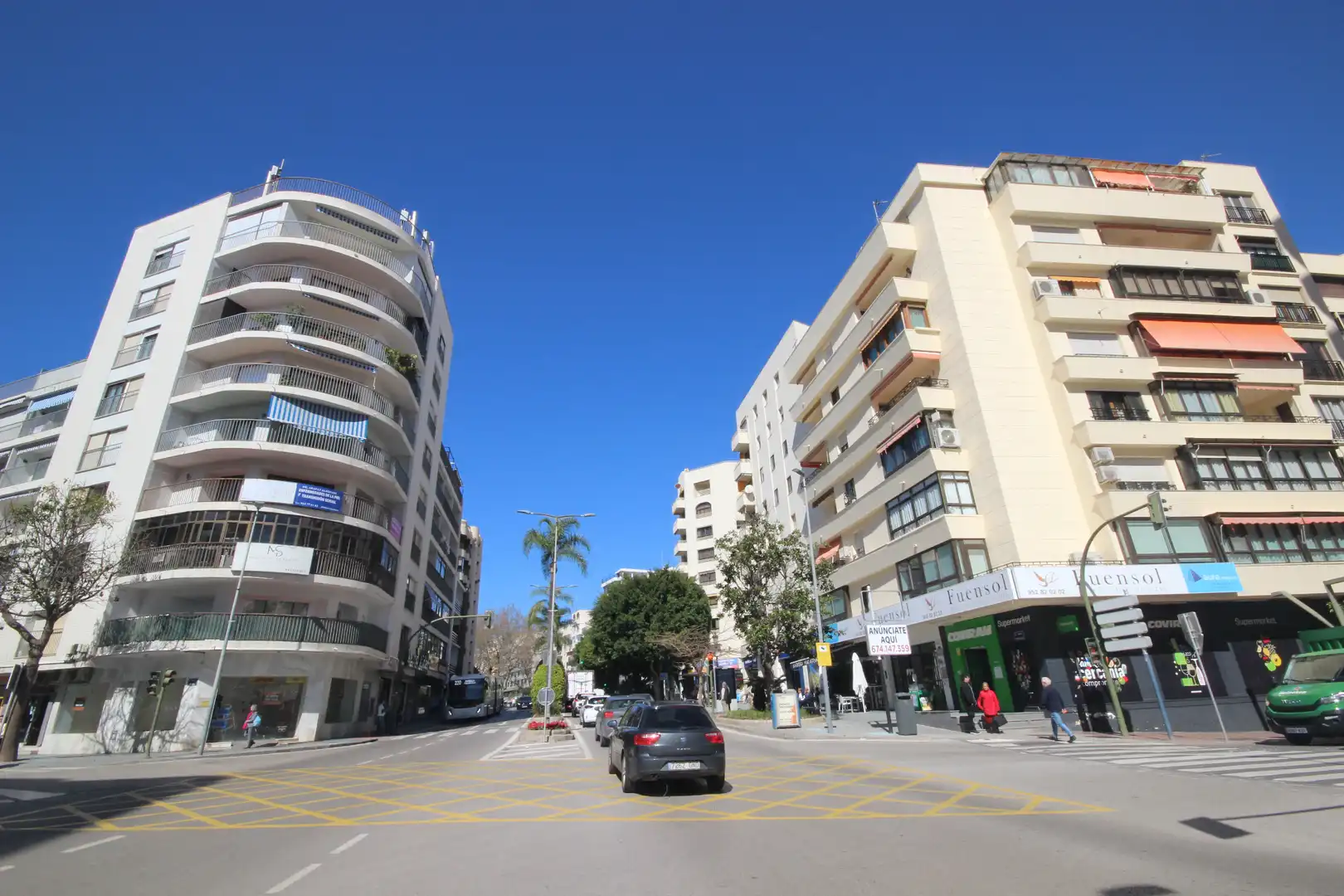 Außenansicht von Geschaftsraum zur Miete in Marbella