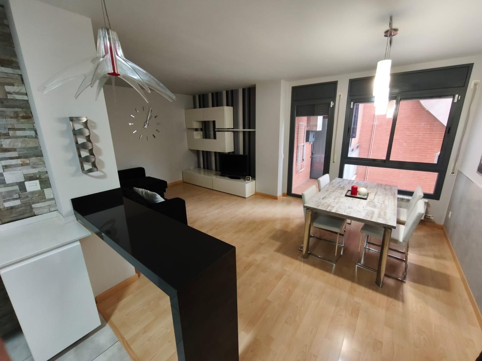 Sala de estar de Piso en venta en  Lleida Capital con Parquet, Terraza y Balcón