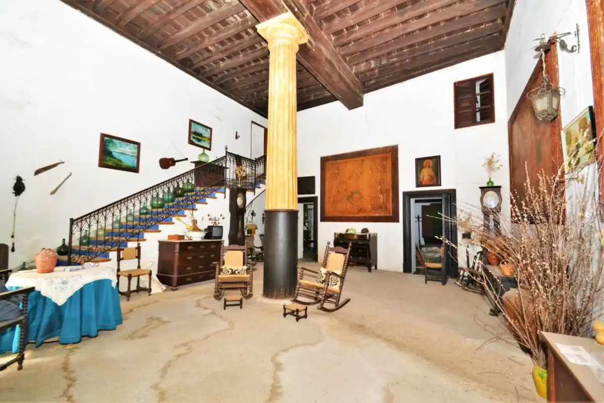 Country house for sale in Calle MAJOR 6