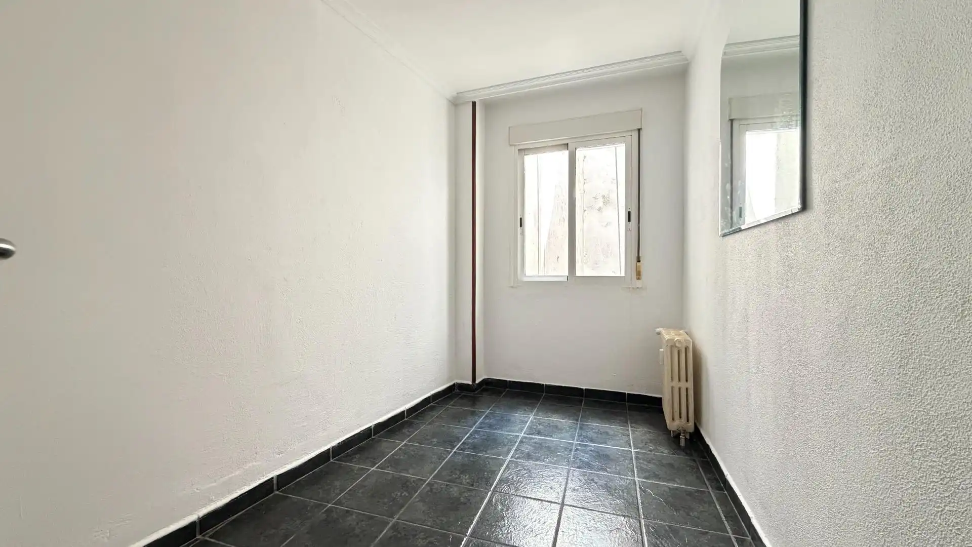 Bedroom of Flat for sale in Vigo   with Heating, Terrace and Balcony