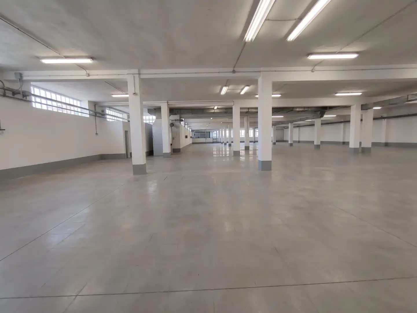 Industriegebäude zur Miete in Ventiun, imagen 19