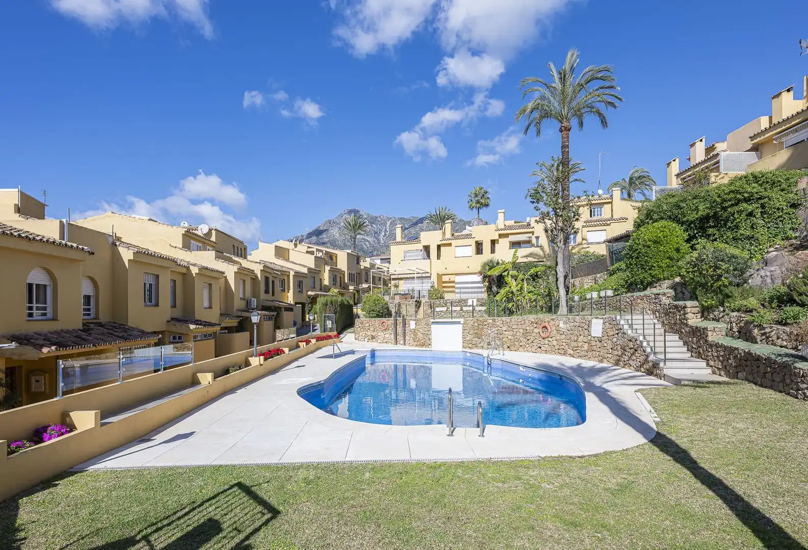Detached homes for sale in Calle Santa Ana, 4, La Merced