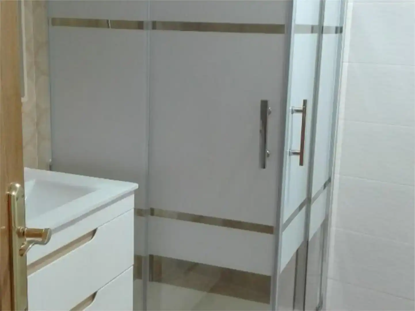 Bany de Pis de lloguer en Murcia amb Aire condicionat i Moblat