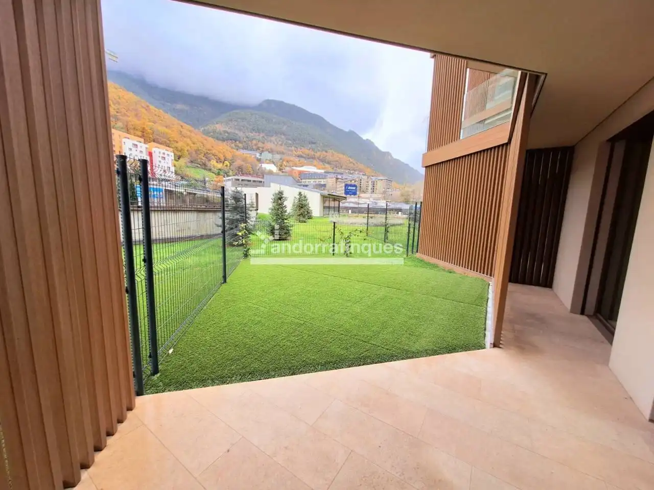 Flat with garden to rent in Calle Avinguda tarragona, imagen 4