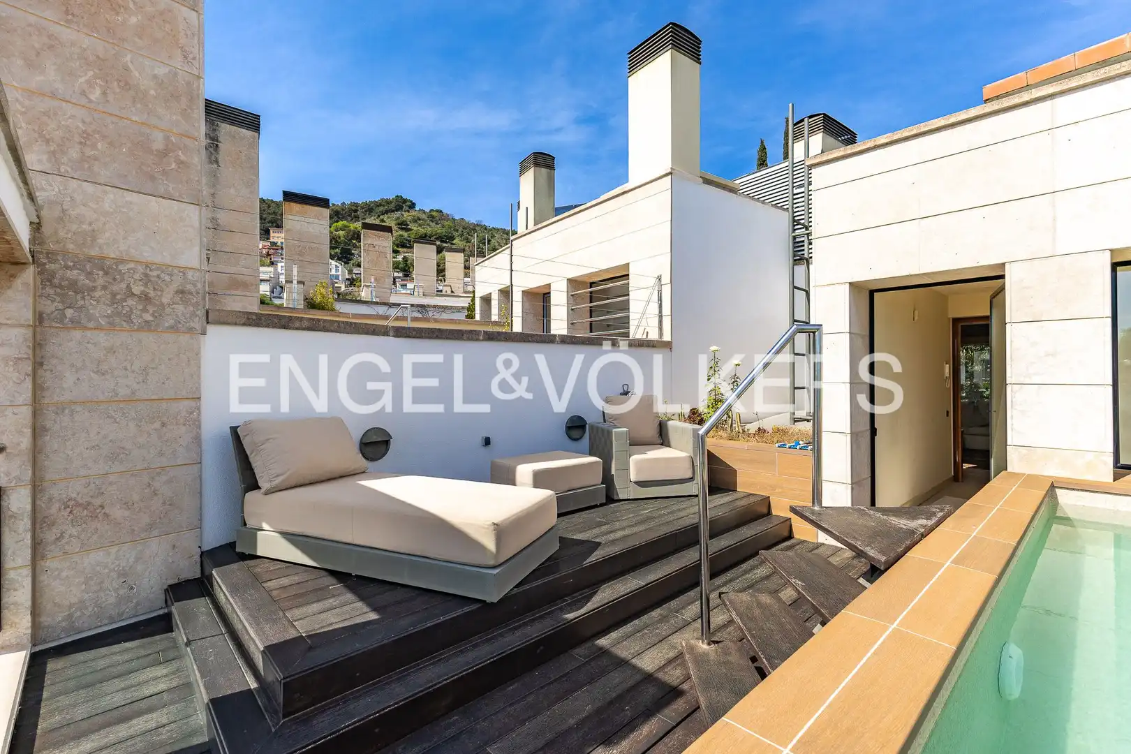 Terraza de Casa o chalet en venta en Barcelona con Aire acondicionado, Calefacción y Jardín privado