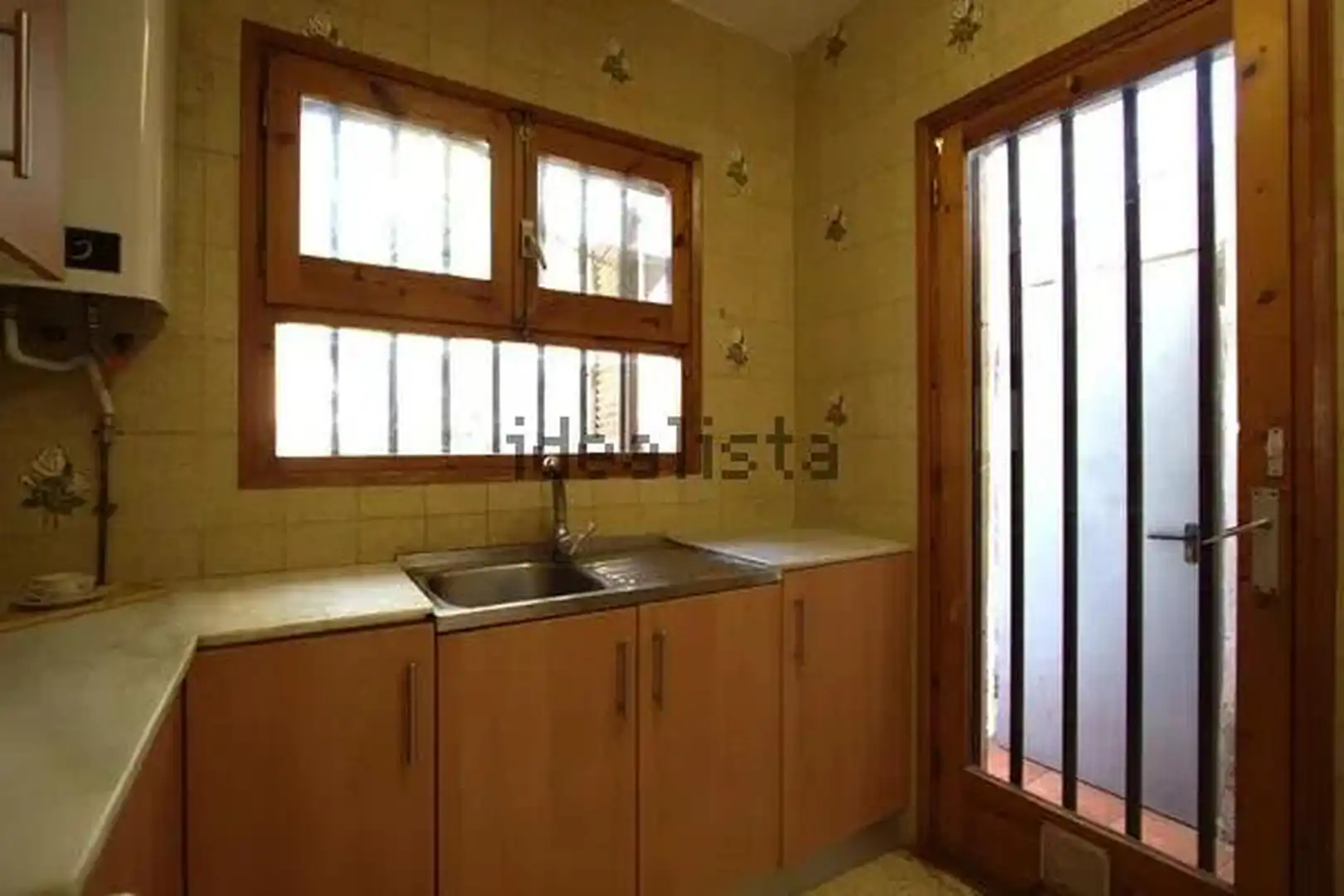 Cuina de Casa o xalet en venda en L'Ametlla de Mar  amb Jardí privat i Terrassa