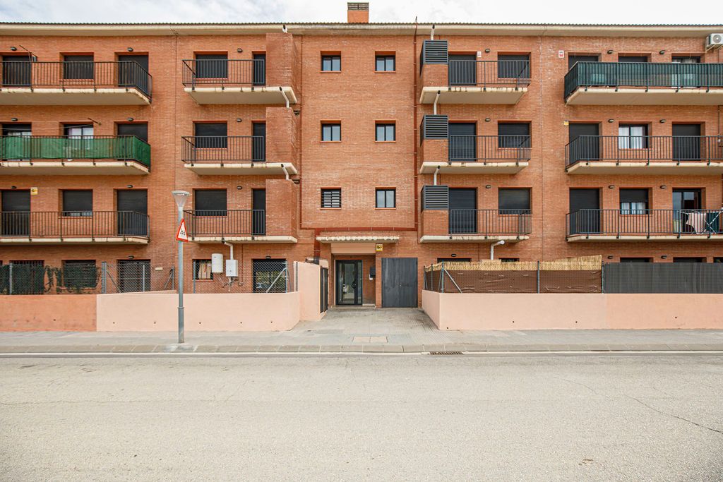 Exterior view of Flat for sale in La Jonquera