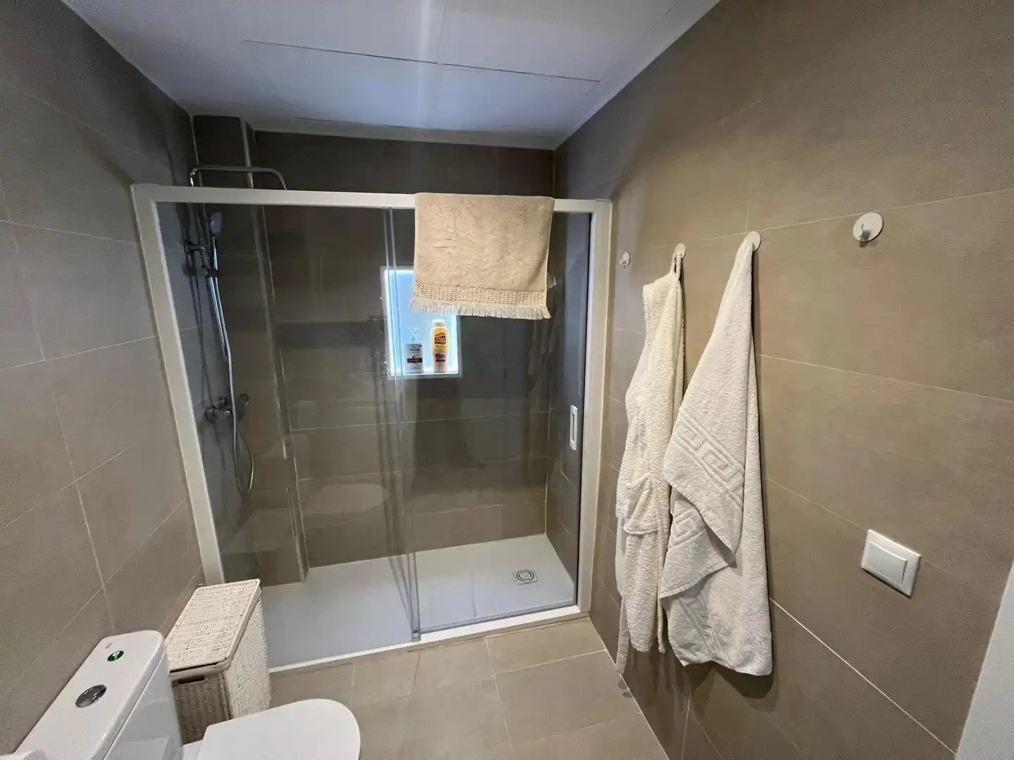 Badezimmer von Maisonette zum Verkauf in Sevilla mit Klimaanlage, Möbliert und Balkon