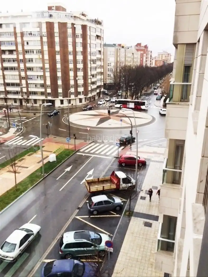 Pis amb ascensor en venda a Avenida de José Aguado 27, imagen 17