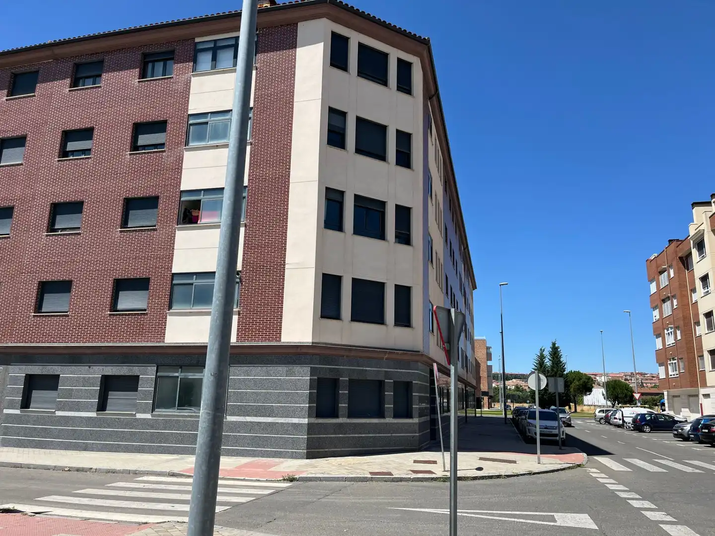 Exterior view of Garage for sale in Ávila
