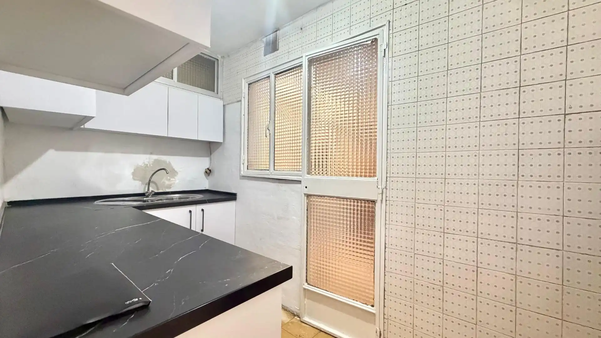 Cuina de Pis en venda en Carlet amb Terrassa i Balcó
