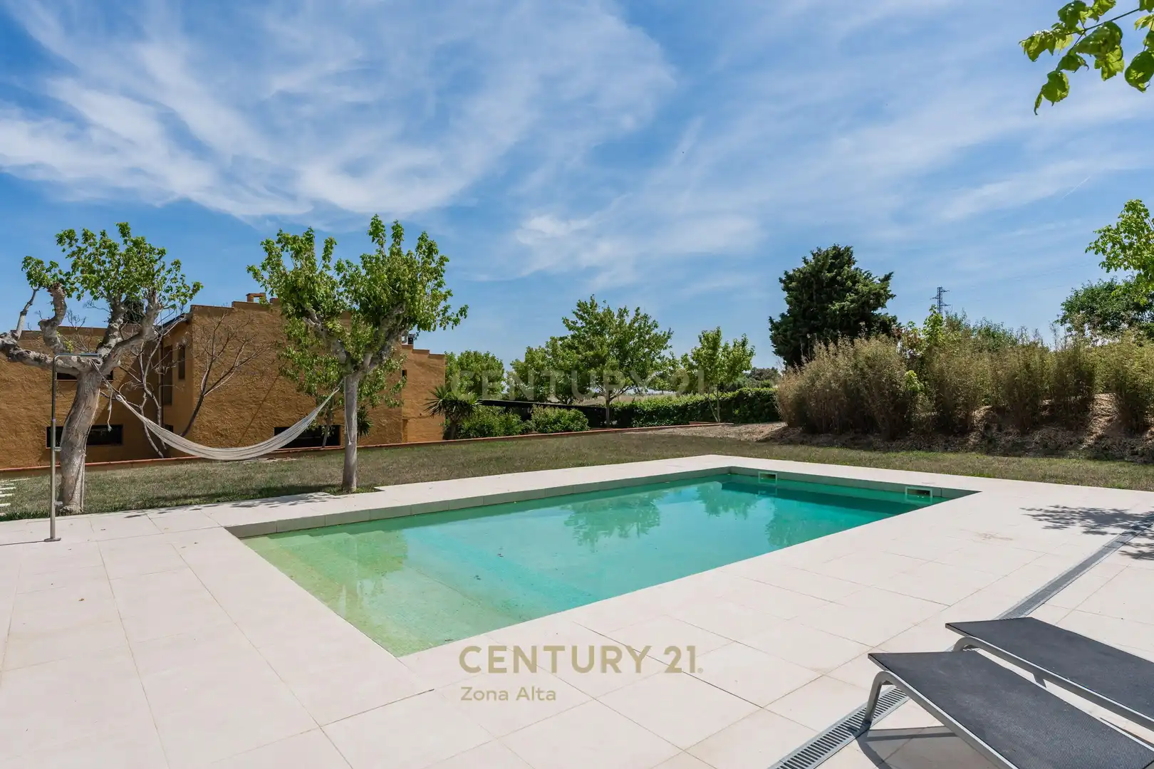 Piscina de Casa o xalet en venda en Castellví de la Marca amb Piscina