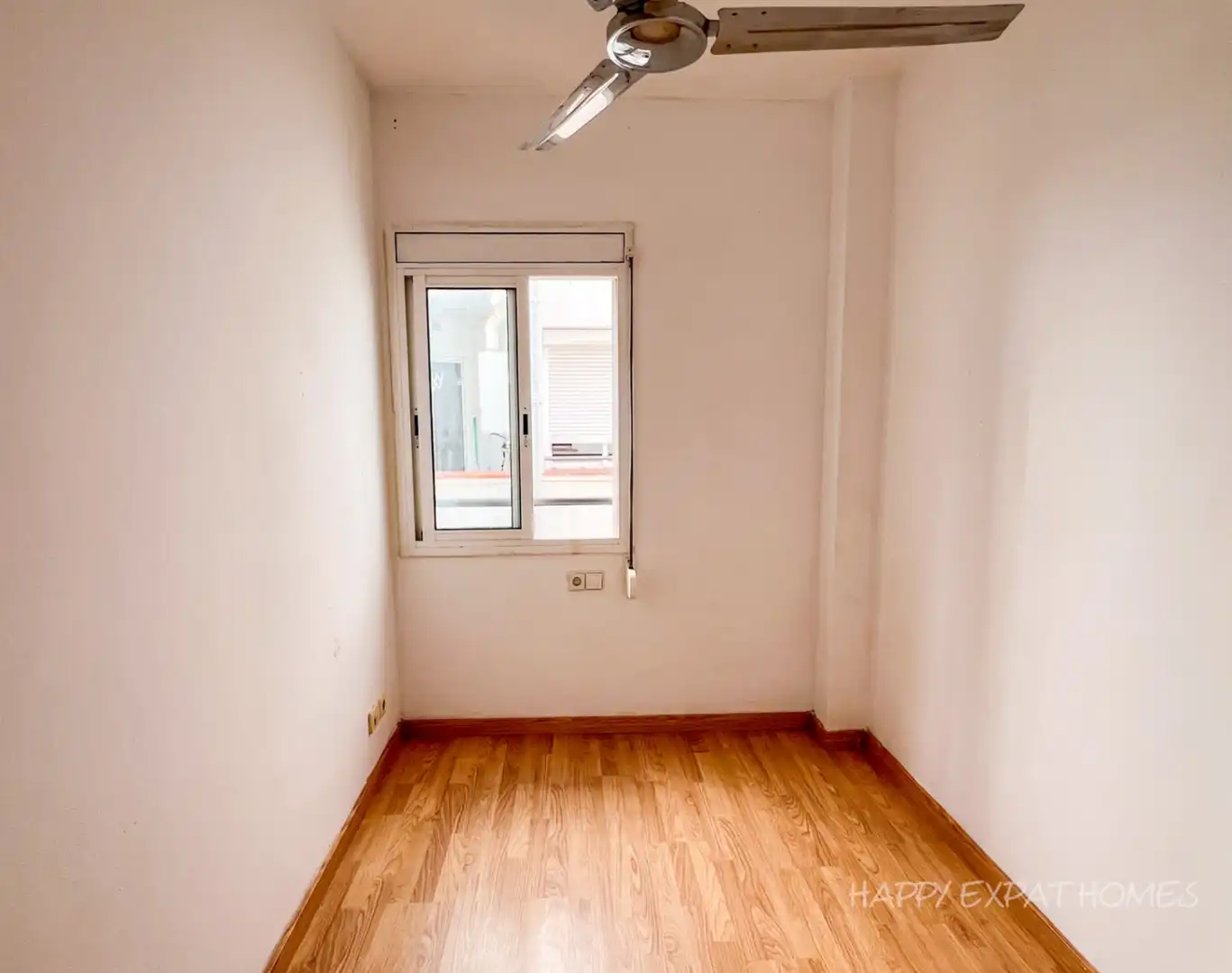 Bedroom of Flat for sale in Sitges  with Air Conditioner, Heating and Terrace