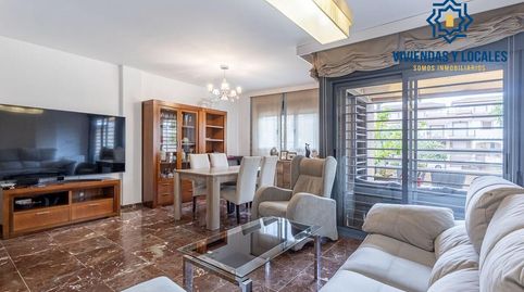 Foto 3 de Casa adosada en venta en Calle Margarita, Poniente, Armilla