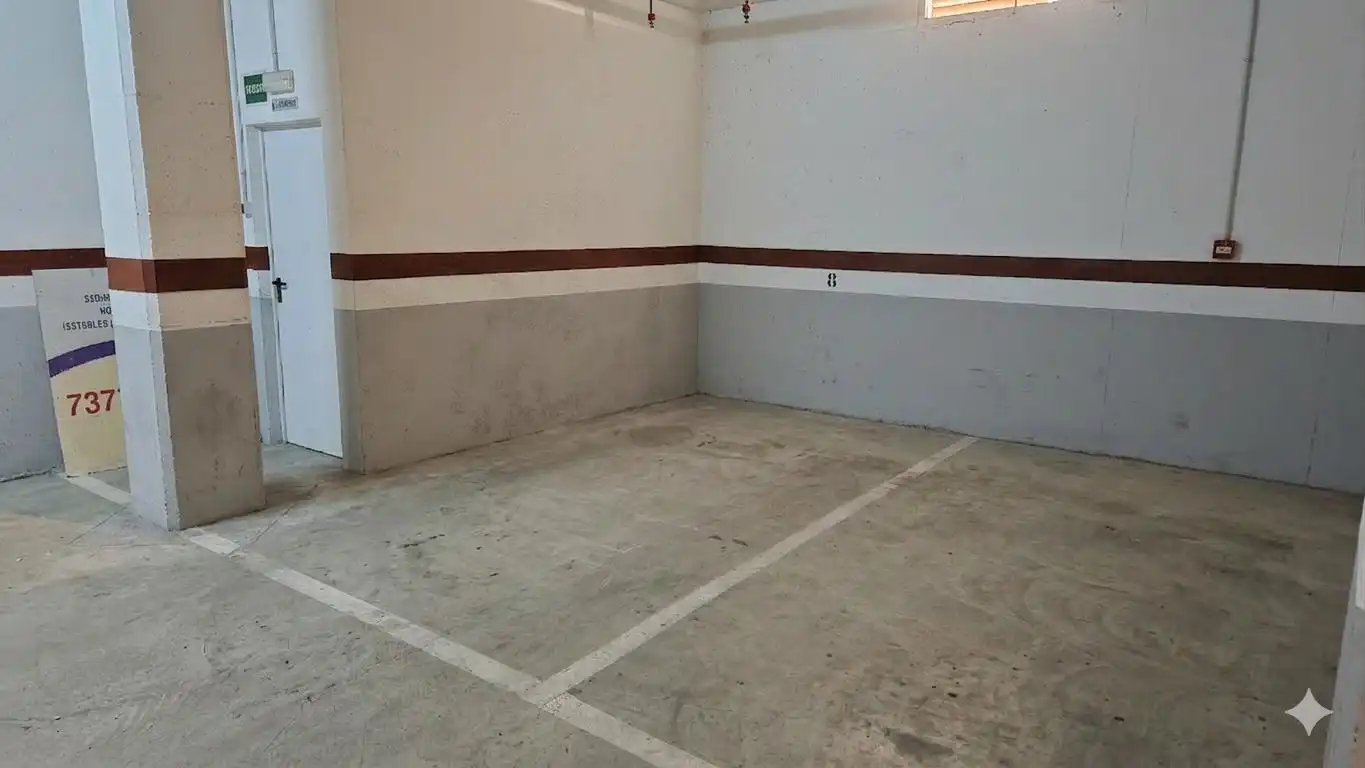 Garage for sale in  Tarragona Capital