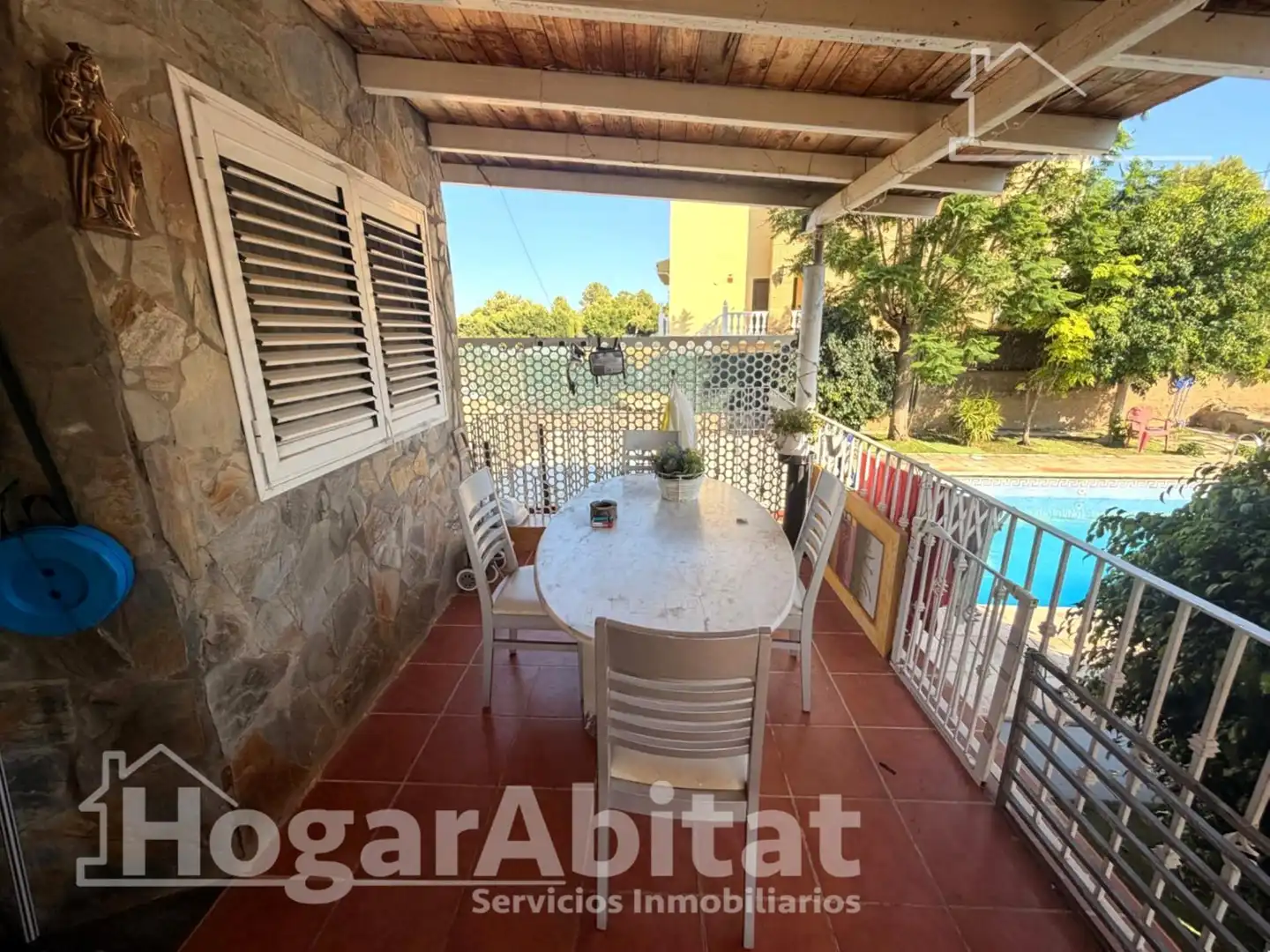Terraza de Casa o chalet en venta en Chiva con Aire acondicionado, Calefacción y Jardín privado