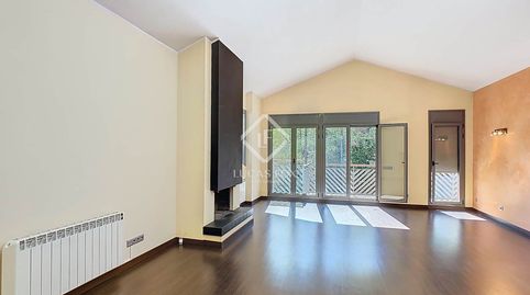 Ático de 202 m en excelentes condiciones con 4 dormitorios y 21 m de terraza en venta en Arinsal, La Massana