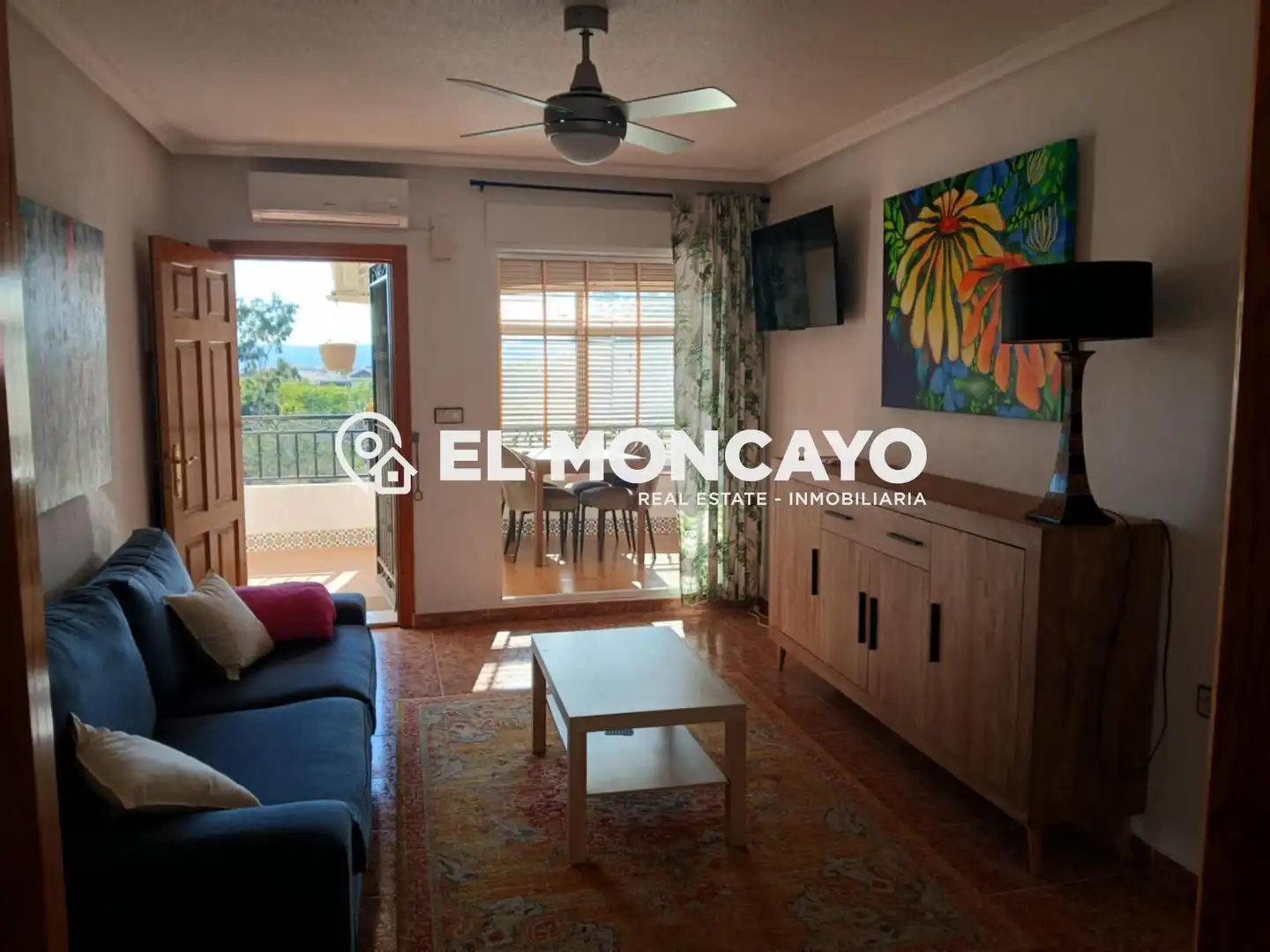 Sala d'estar de Casa o xalet en venda en Orihuela amb Aire condicionat, Calefacció i Jardí privat