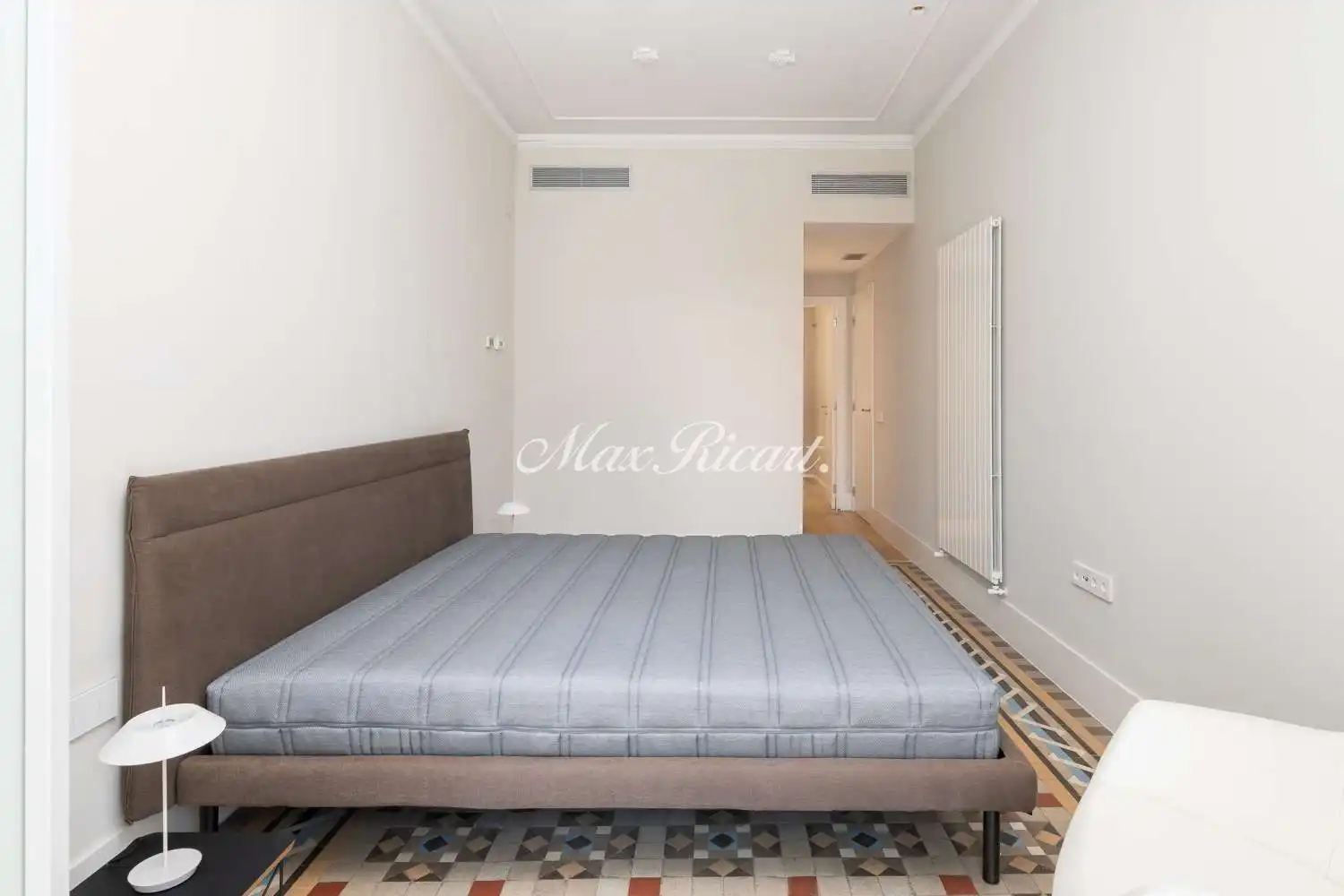 Bedroom of Flat for rent in Barcelona  with Air Conditioner, Heating and Storage room
