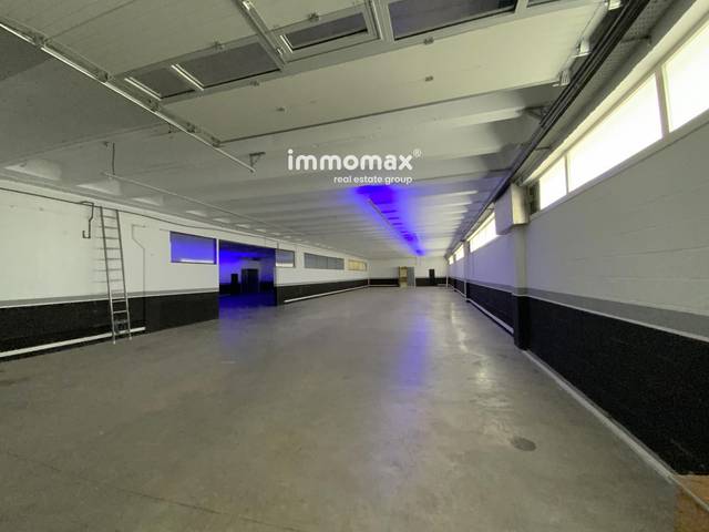 Nave industrial en Alquiler en Vinyets - Molí Vell