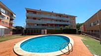 Swimming pool of Flat for sale in Sant Cebrià de Vallalta  with Air Conditioner, Terrace and Swimming Pool
