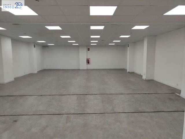 Local comercial en Alquiler en Benetússer