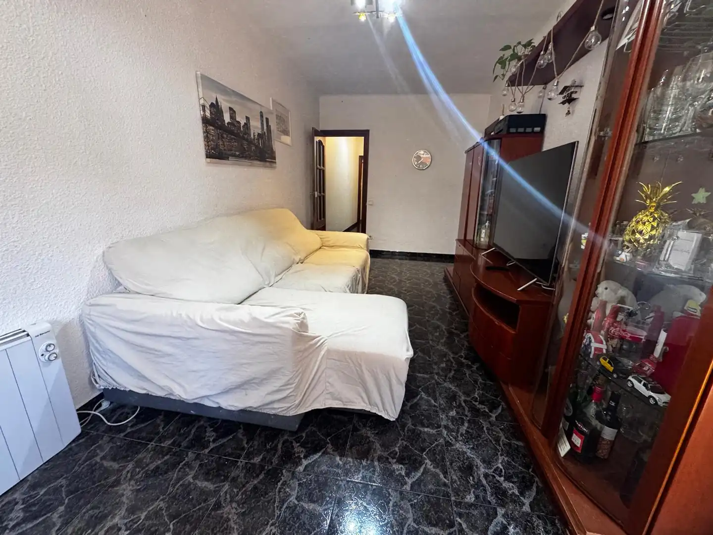 Sala d'estar de Pis en venda en L'Hospitalet de Llobregat amb Calefacció i Terrassa