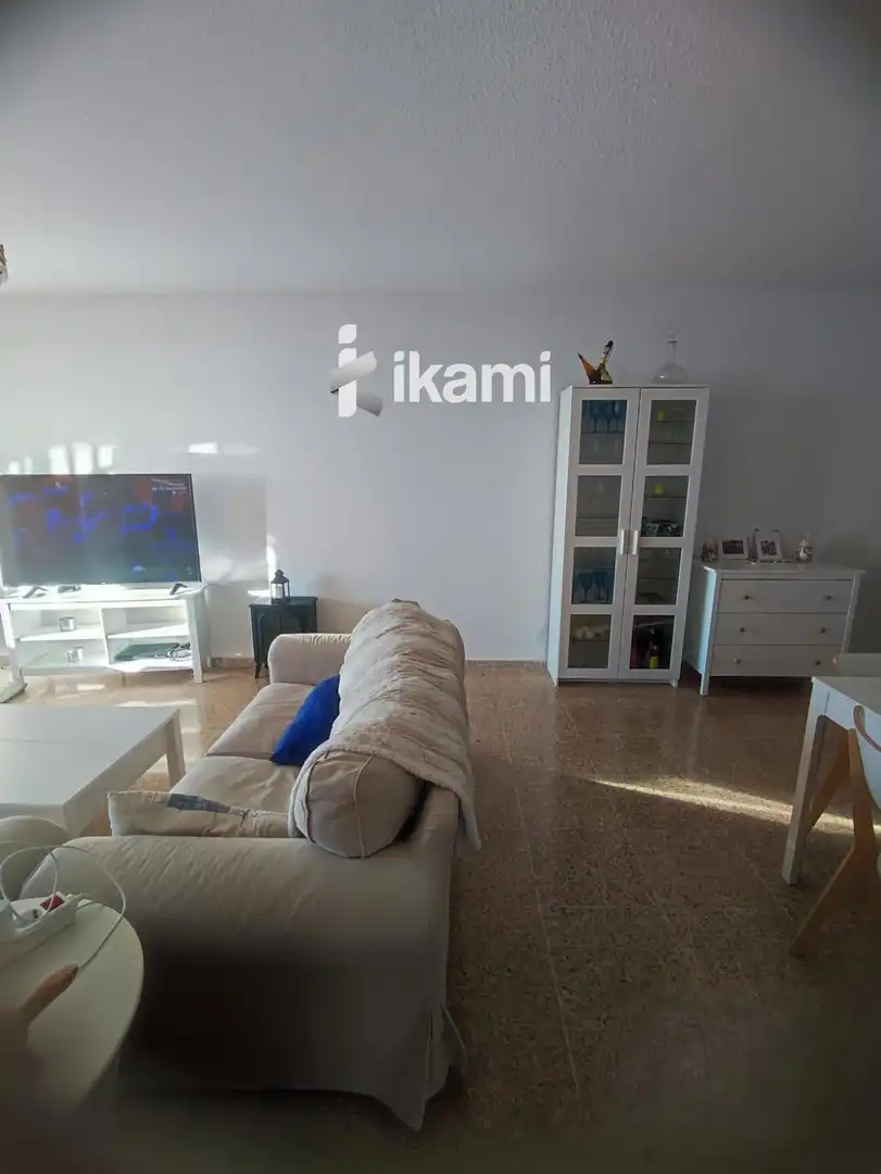 Sala de estar de Piso en venta en Villajoyosa / La Vila Joiosa con Terraza, Piscina y Piscina comunitaria