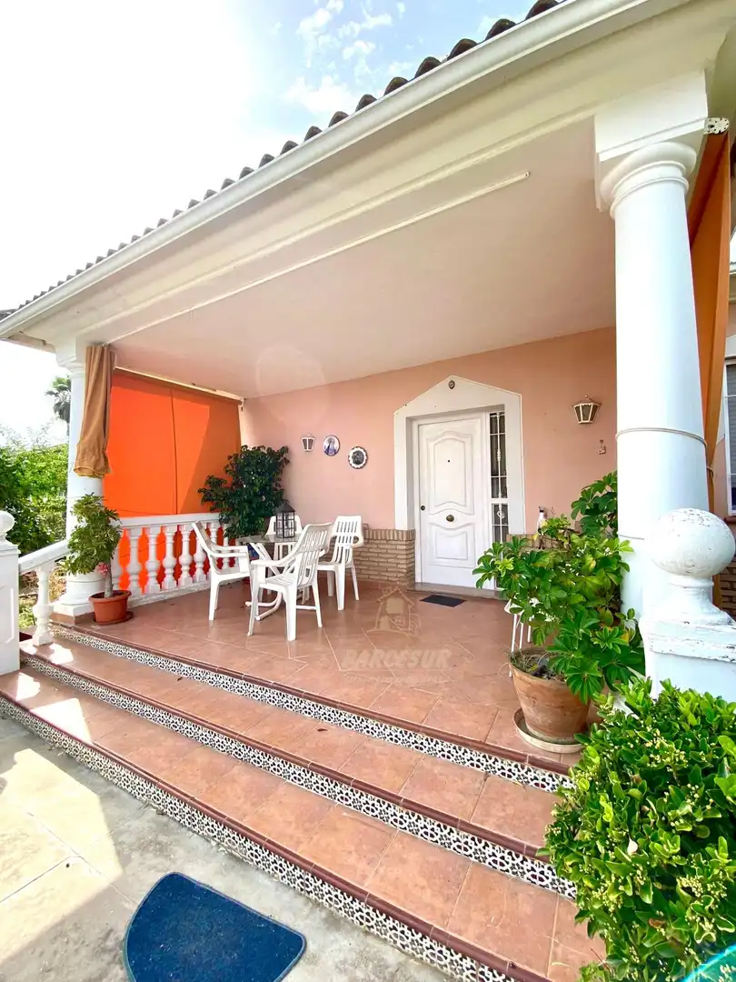 Casa con piscina in vendita a Periurbano Oeste - Sierra, imagen 4
