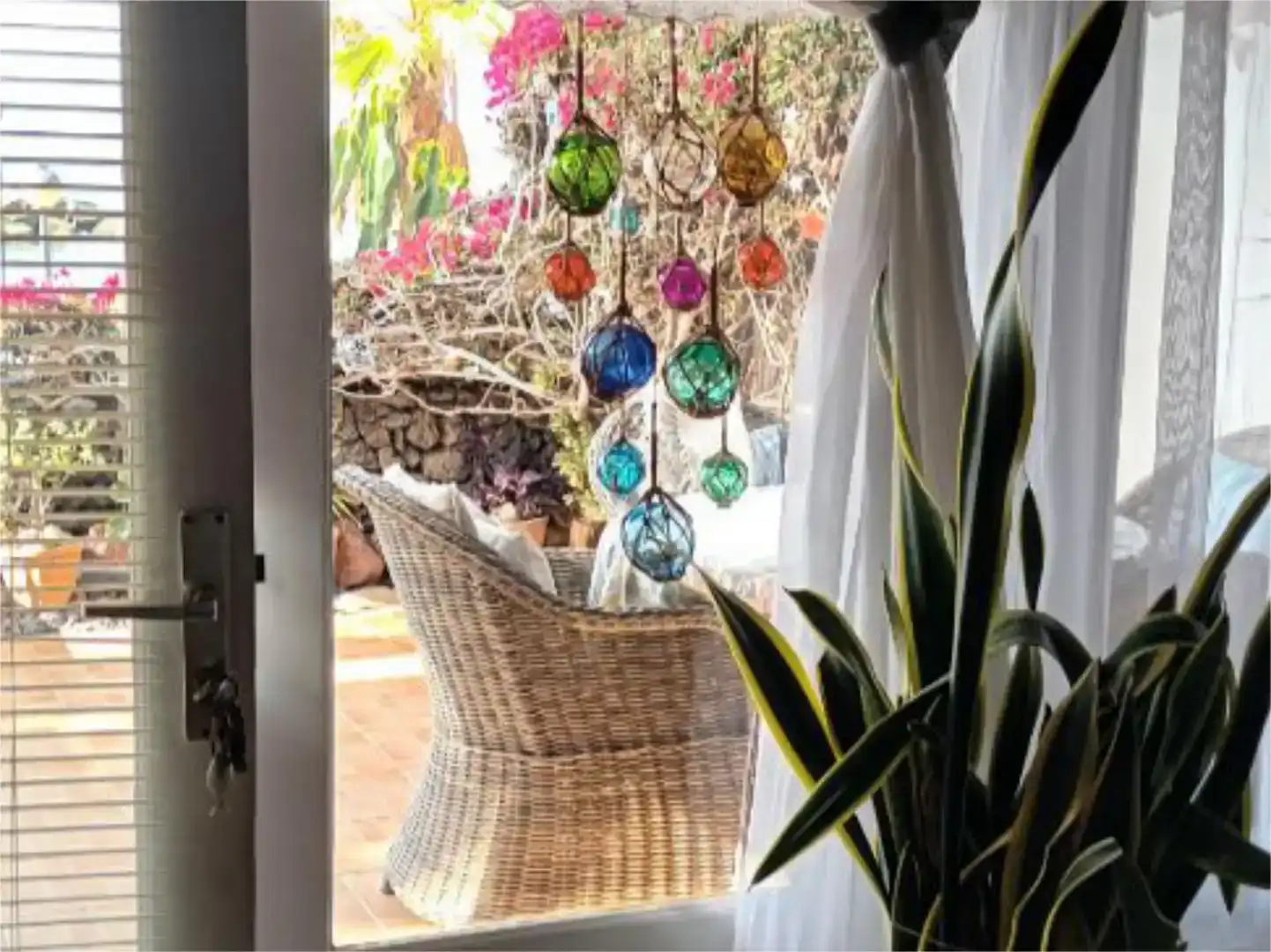 Terrassa de Casa o xalet en venda en Yaiza amb Aire condicionat, Jardí privat i Piscina