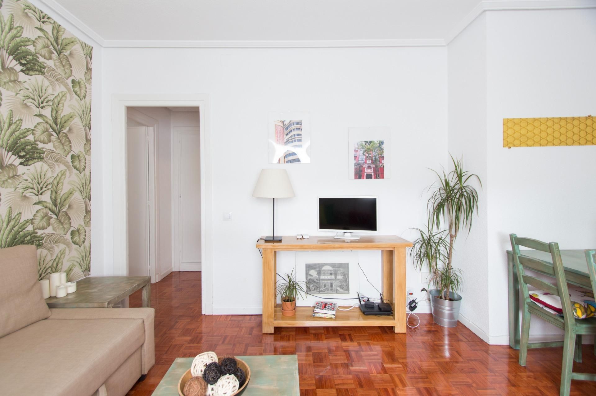 Living room of Flat for sale in  Madrid Capital  with Air Conditioner and Heating