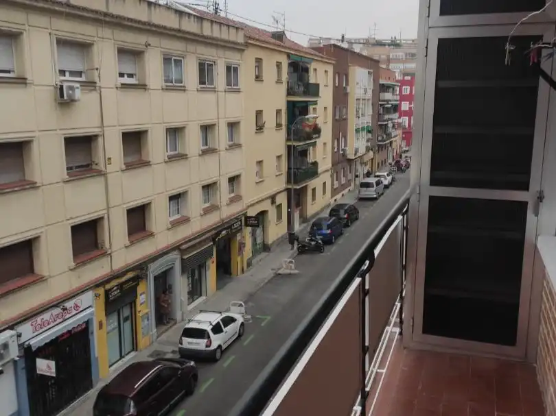 Exterior view of Flat for rent in Barrio de Salamanca