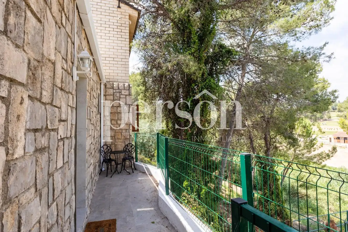 Terrace of Houses for rent in Chiva  with Air Conditioner, Private garden and Terrace