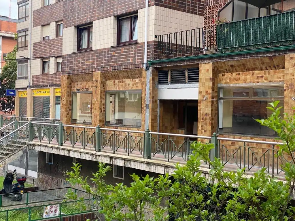 Locale commerciale in vendita a Centro Urbano - Hirigunea, imagen 13