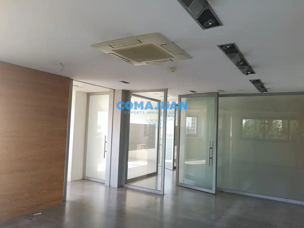 Industrial buildings for rent in Mataró
