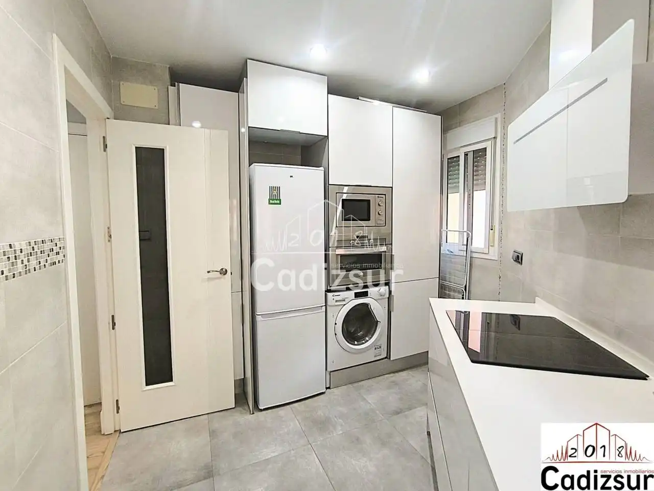 Küche von Wohnung zur Miete in Cádiz mit Klimaanlage, Terrasse und Möbliert