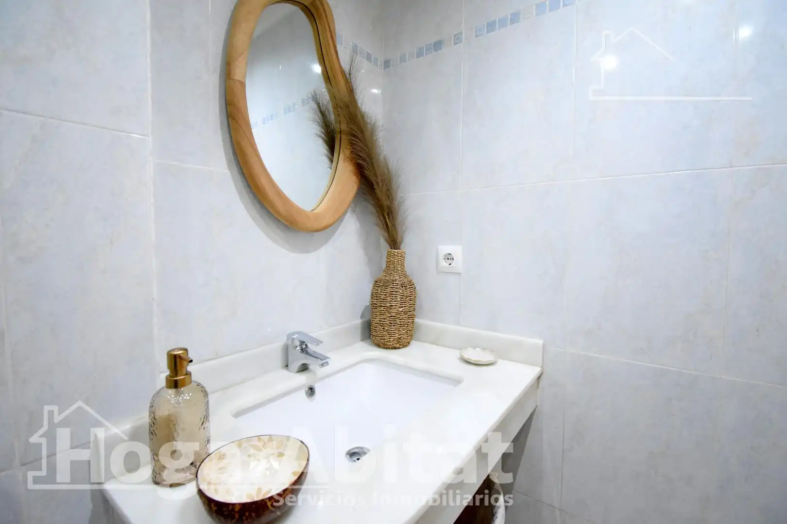 Baño de Piso en venta en Pedreguer con Calefacción, Terraza y Amueblado