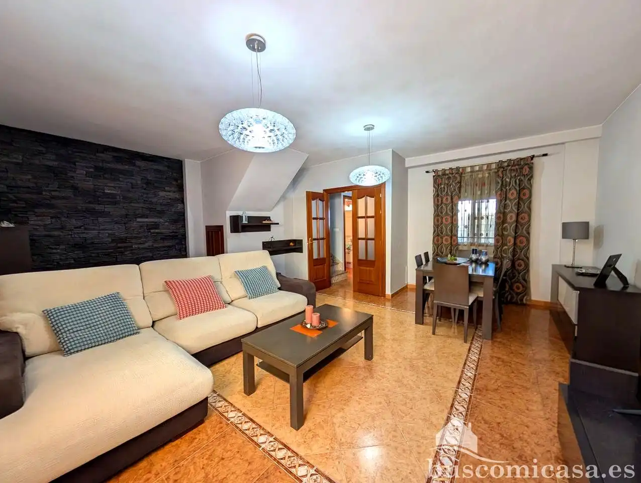 Sala d'estar de Casa o xalet en venda en Guarromán amb Aire condicionat, Calefacció i Terrassa