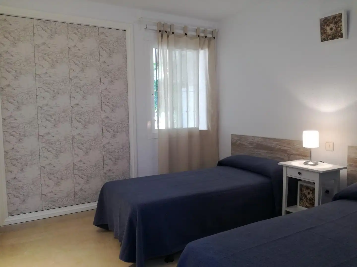 Flat for rent in Calahonda