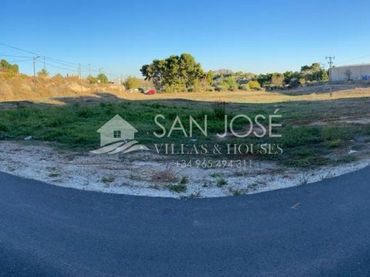 Lands and plots for sale in Monóvar  / Monòver