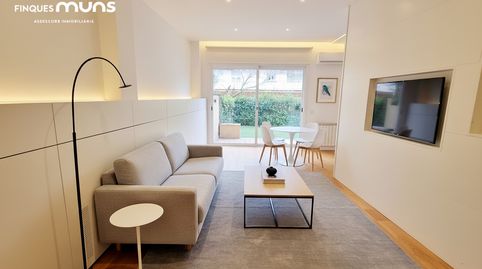 Foto 5 de Pis en venda a Carrer Castell de Peralada, Eixample Sud – Migdia, Girona Capital