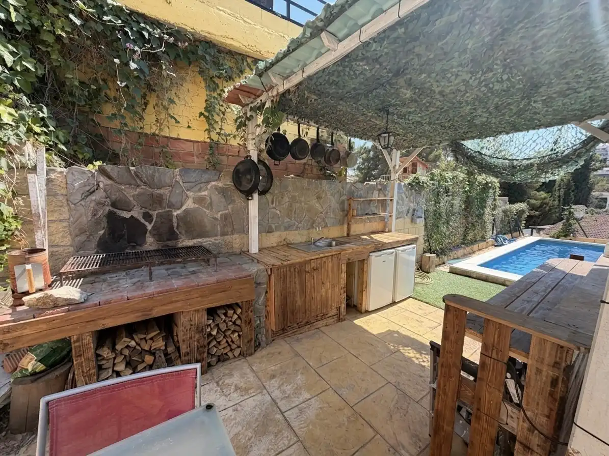 Adosado con piscina en venta en Carrer la Rosella, imagen 4