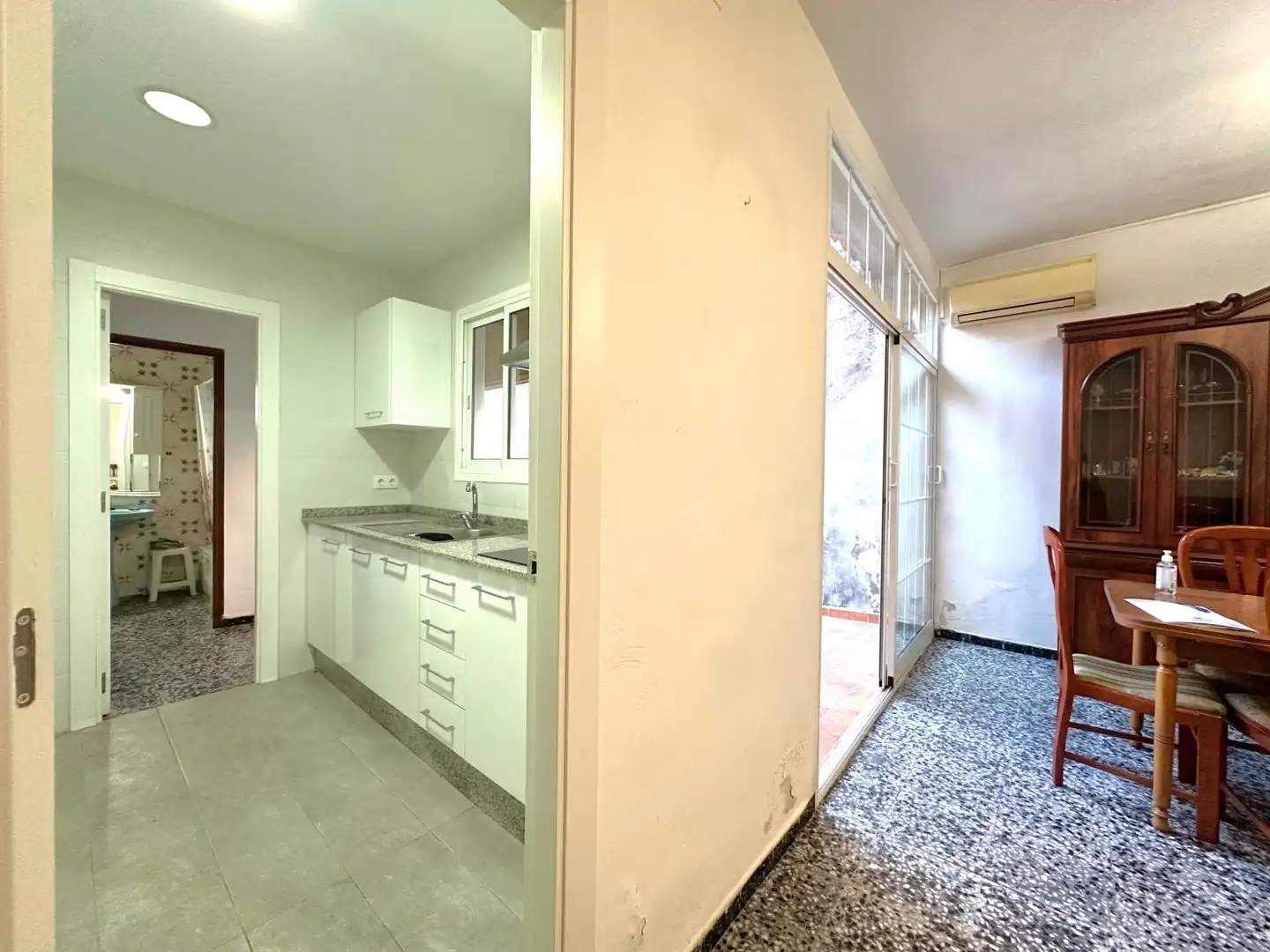 Kitchen of Houses for sale in La Pobla Llarga  with Terrace, Storage room and Balcony