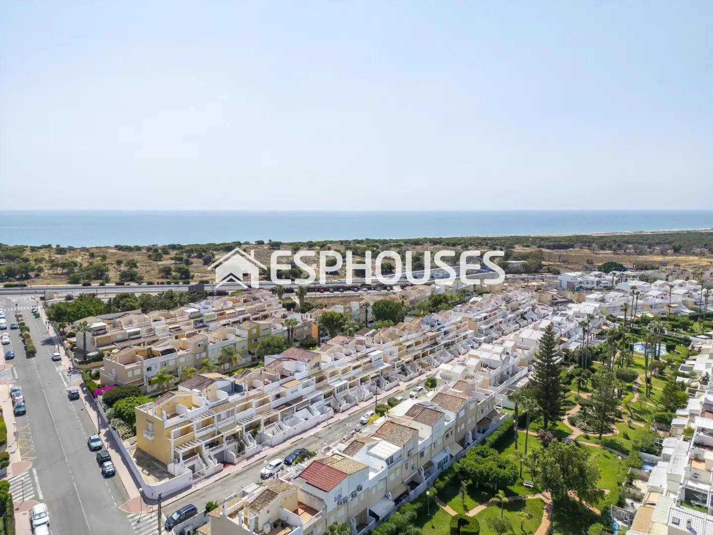 Semi-detached house with terrace for sale in El Moncayo - El Pòrtic, imagen 2