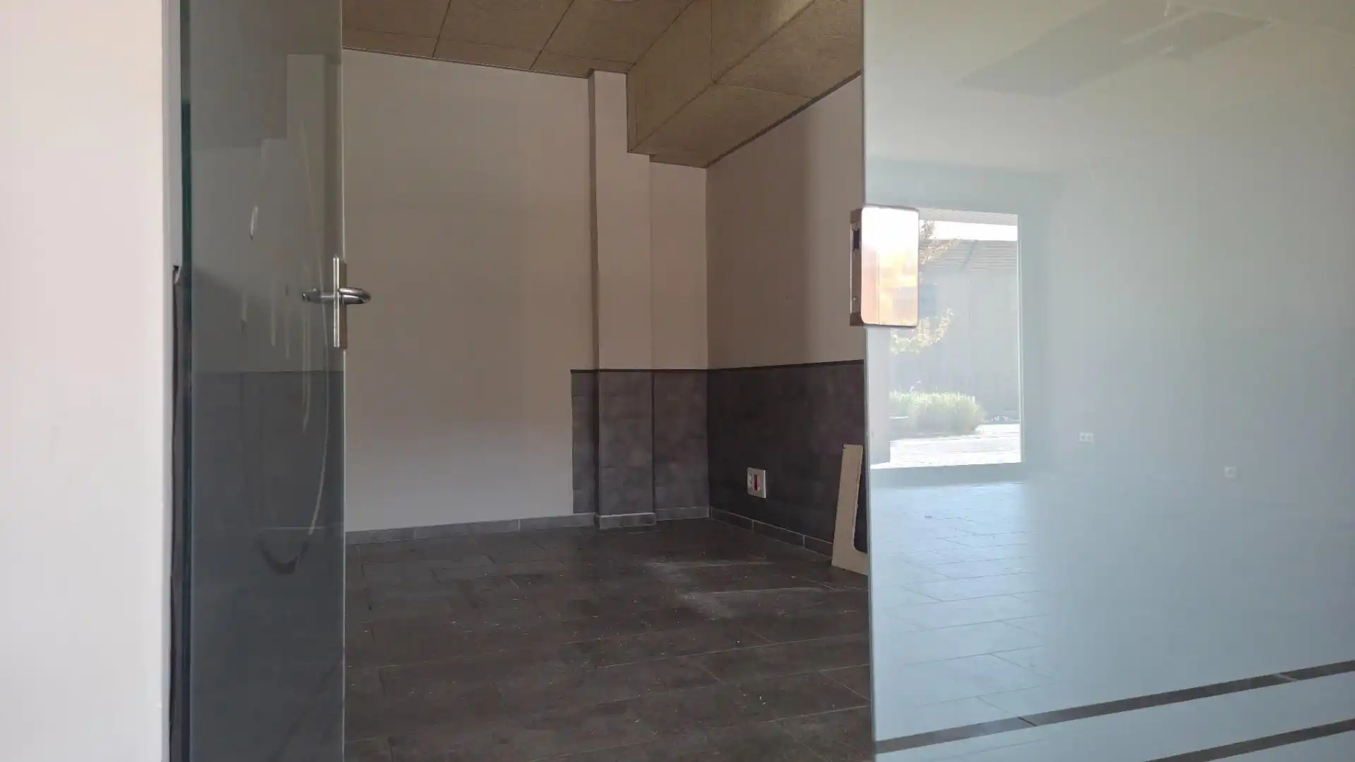Geschaftsraum zum Verkauf in Calle MENDIBIL KALEA, Centro Urbano - Hirigunea